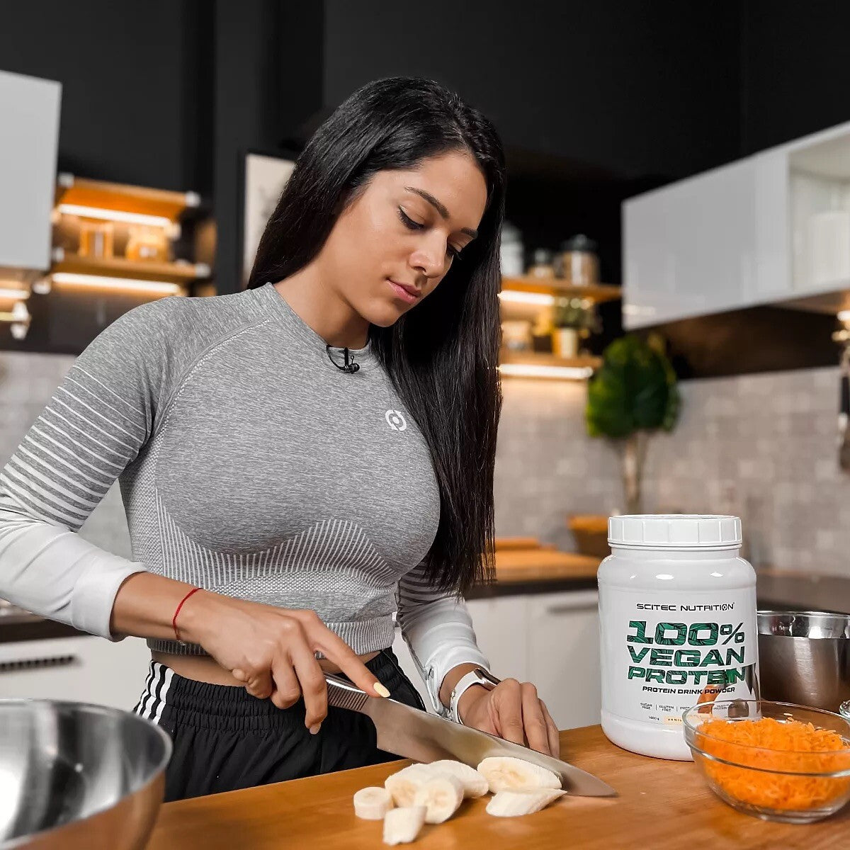 VEGAN | Protein 100% Vegan Whey 1KG Natural Scitec Nutrition Mit FREE Handtraine NirooX Nutrition.