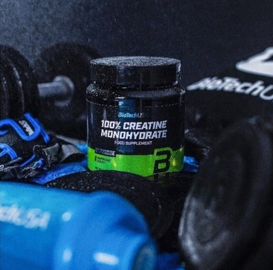 Zwei Kreatin Creatin 100 %monohydrat Scitec Und Biotech 300 g + Zwei Handtrainer